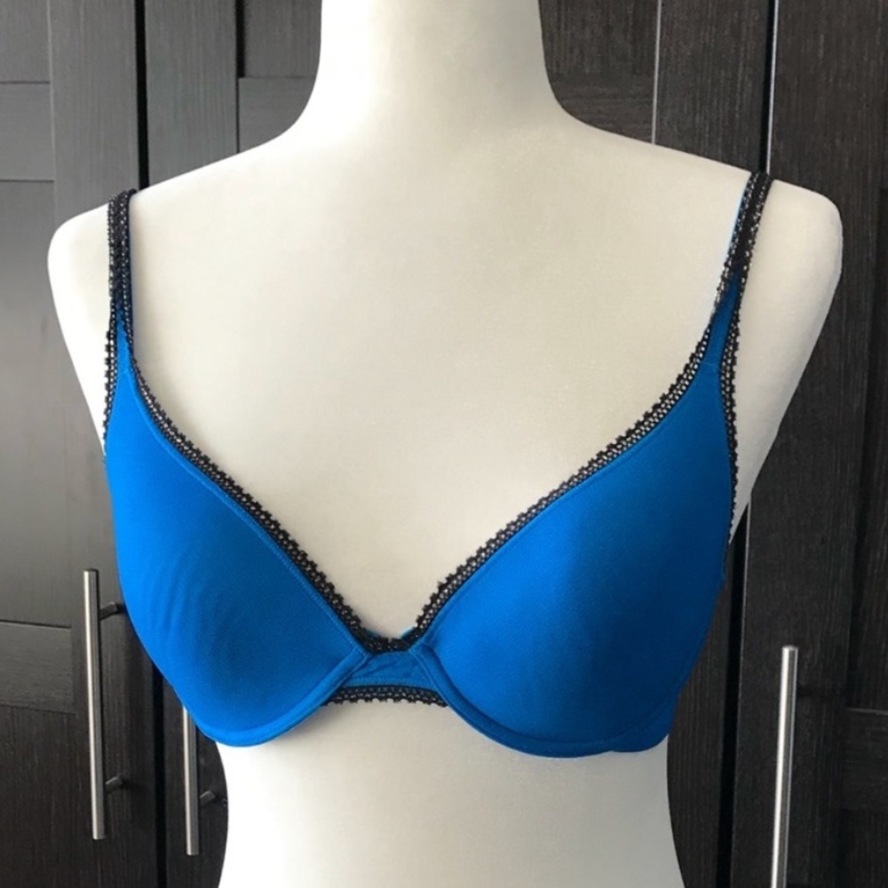 On Gossamer Royal Blue Bra - Size 32 C